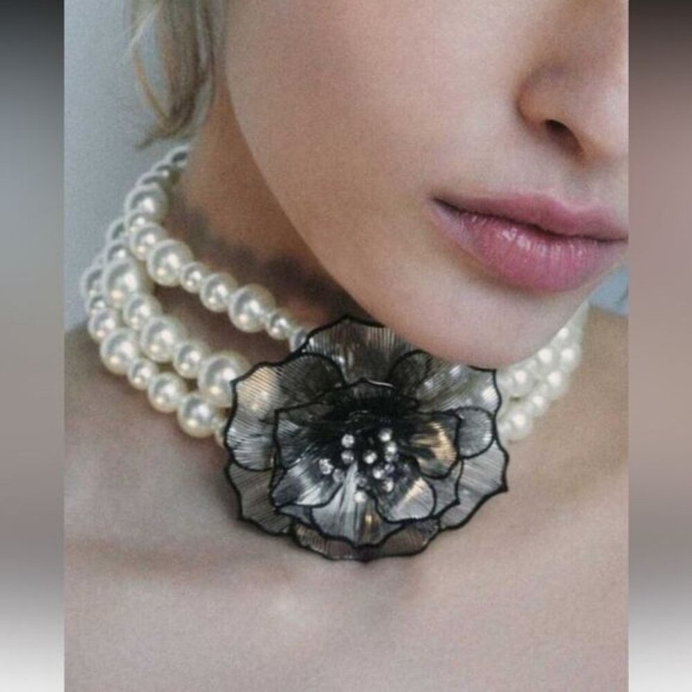 Elegant Pearl Choker Necklace N1493